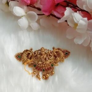 ANTIQUE LAKSHMI STATUE CENTER CLIP