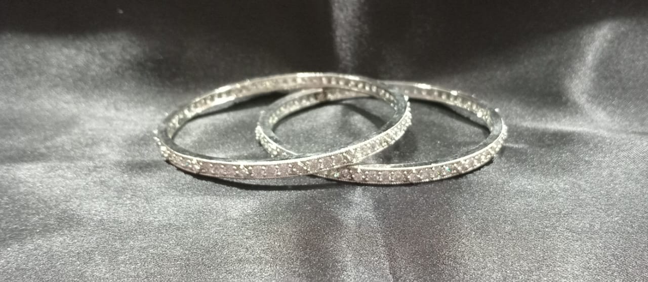 WhatsApp Image 2025-09-20 at 1.53.44 PM WhatsApp Image 2025-09-20 at 1.53.44 PM