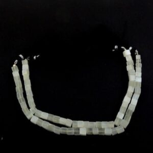 7INCH STRAND OF NATURAL GEM MOONSTONE FOR JEWLLERY MAKING